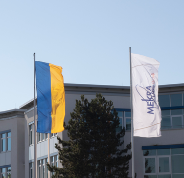 WEITERHIN Flagge zeigen für die Menschen in der Ukraine! Helfen auch Sie, die medizinische Versorgung im Kriegsgebiet zu sichern!